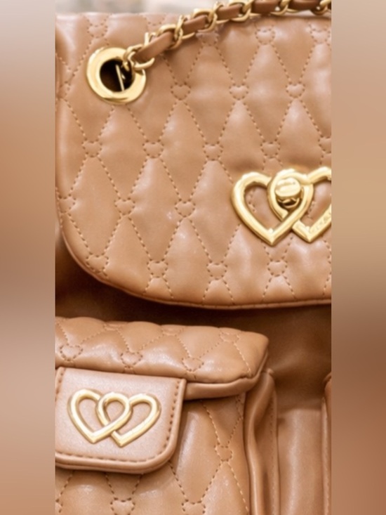 NWT-Betsy Johnson Quilted Backpack Purse Tan Gold Chain heart Logo main image 5